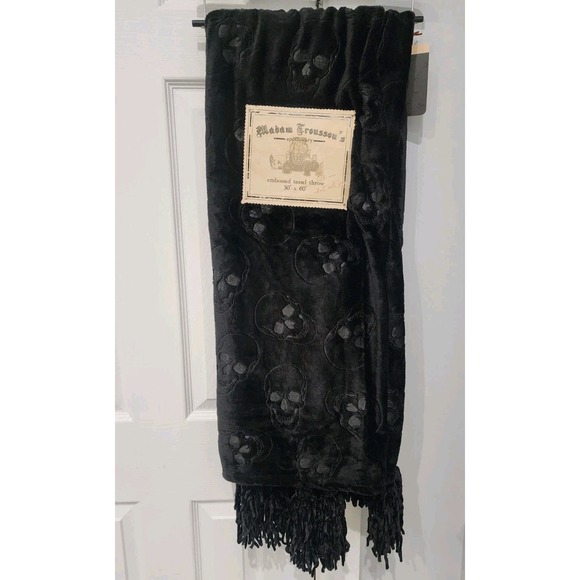 Other - Halloween Embossed Skulls Calavera Throw Blanket Soft Velvet Plush Fleece  NWT
